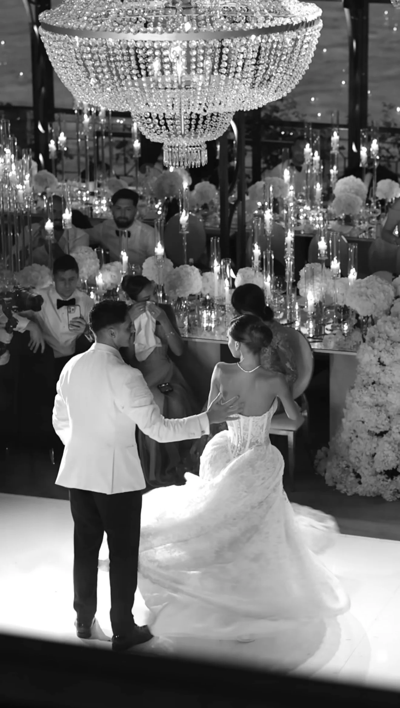 WEDDED WEEK EXCLUSIVE OFFER - WIN A SHARE OF PRIZES WORTH $6,000!